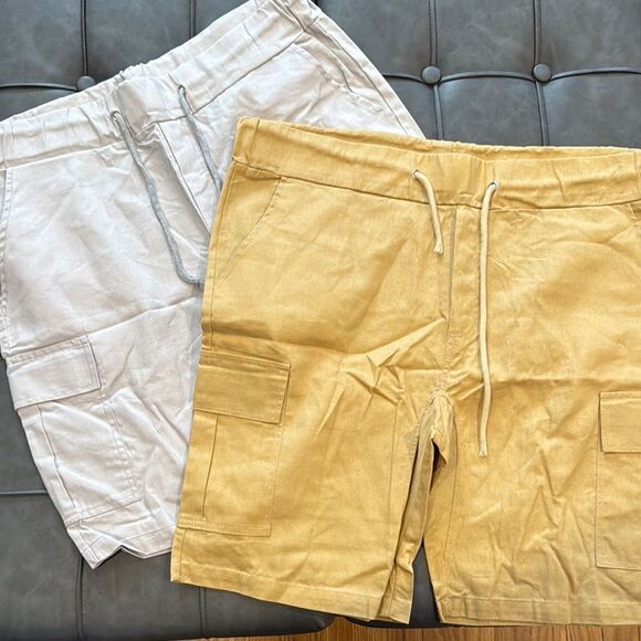 Men's Casual Tan and Cream Shorts - Picture 1 of 3